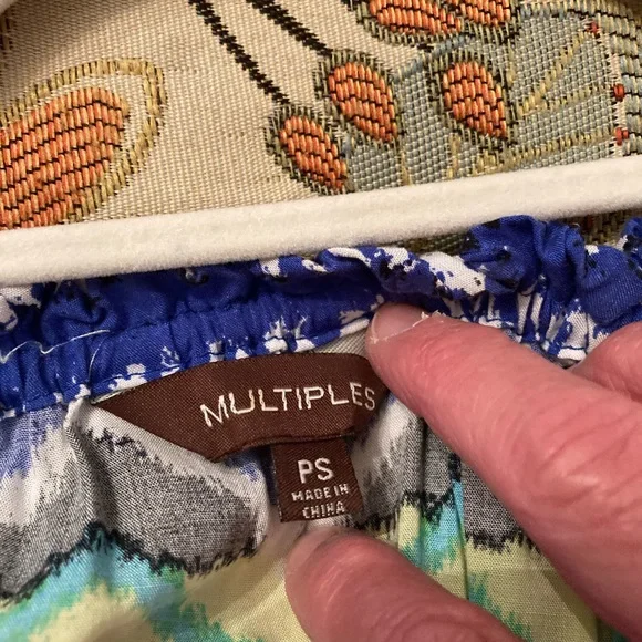 Multiples Bo-Ho royal blue print with fringe  trim. - Picture 2 of 2